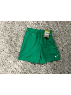 Kids Nike Shorts Green Size Small -NWT